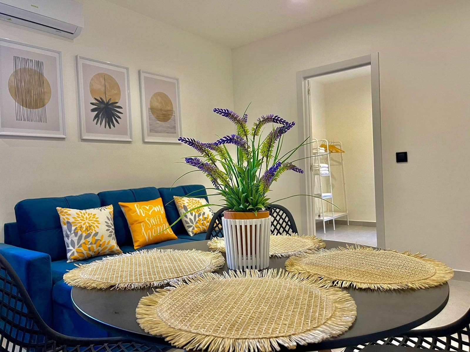 palm-beach-aparments (1)-min
